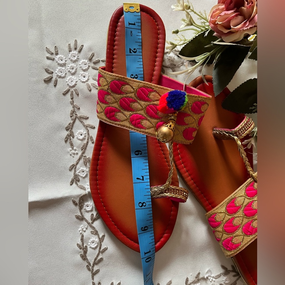 KOLHAPURIS Indian Sandals - Picture 7 of 7